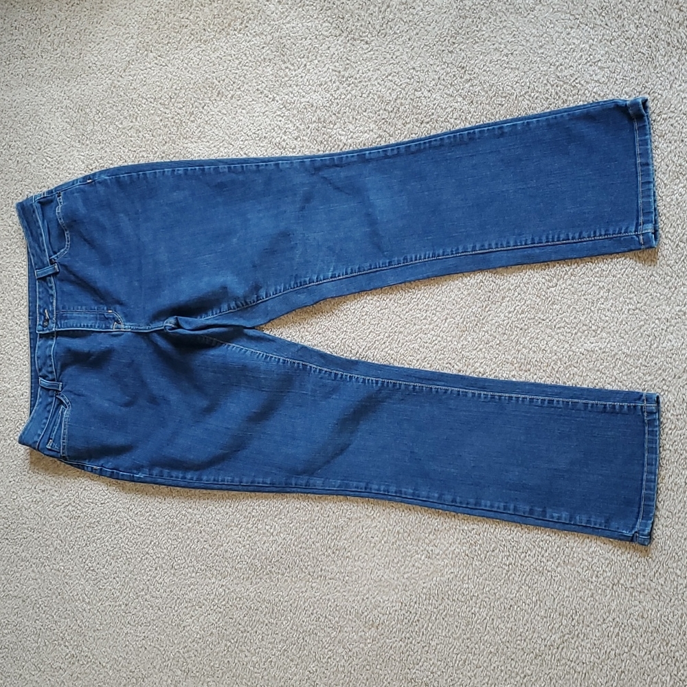 L.L Bean Classic Fit Jeans size 14